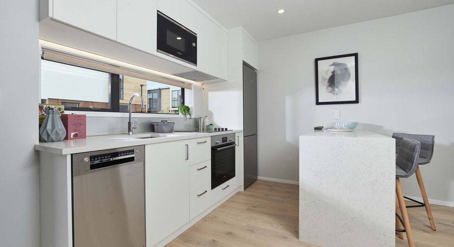  at 2/10 Parson Lane, Papatoetoe, Manukau City, Auckland
