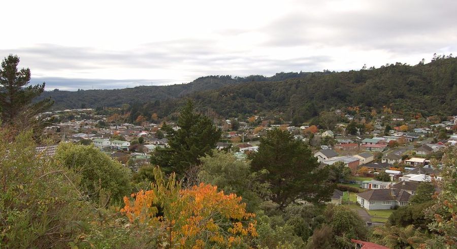  at 17 Amundsen Grove, Stokes Valley, Lower Hutt, Wellington