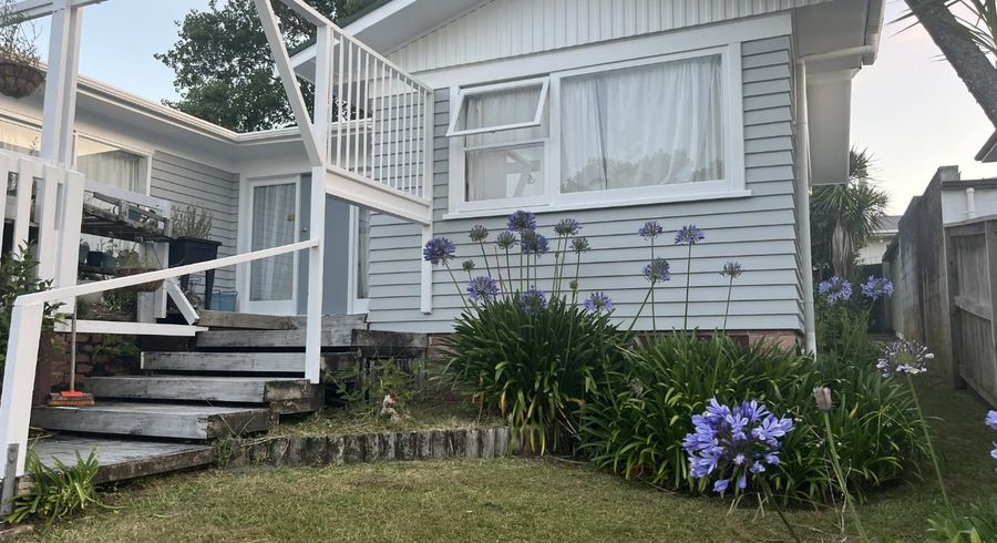  at 3 Vienna Place, Birkenhead, North Shore City, Auckland