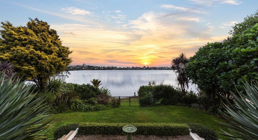  at 7 Eric Price Avenue, Takapuna, Auckland