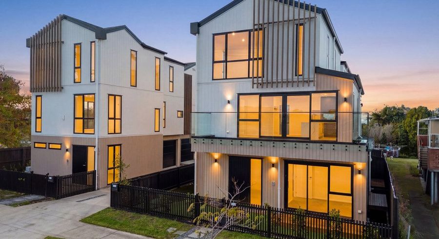  at 8 Stanley Avenue, Milford, North Shore City, Auckland