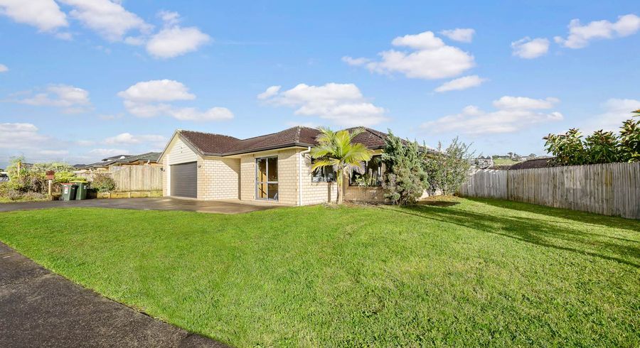 at 23 Innisowen Place, Flat Bush, Auckland