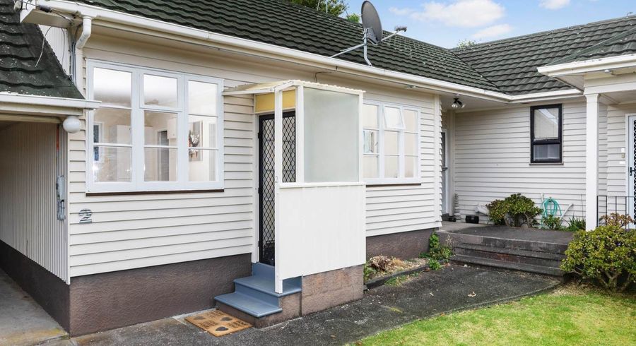  at 2/28 Cadman Avenue, Greenlane, Auckland City, Auckland