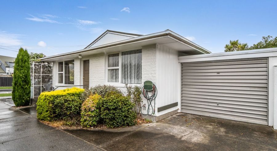  at 1/17 Lake Terrace Rd, Burwood, Christchurch City, Canterbury