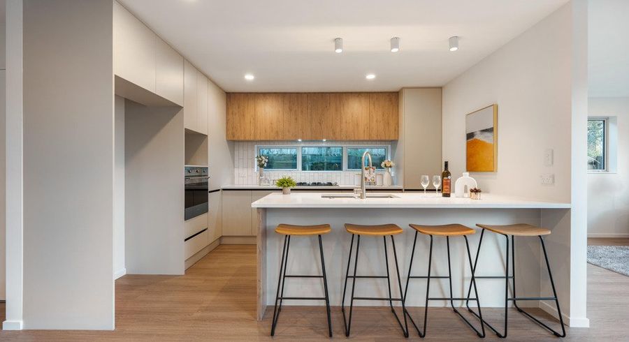  at Lot 2/6 Kaimai Avenue, Massey, Waitakere City, Auckland