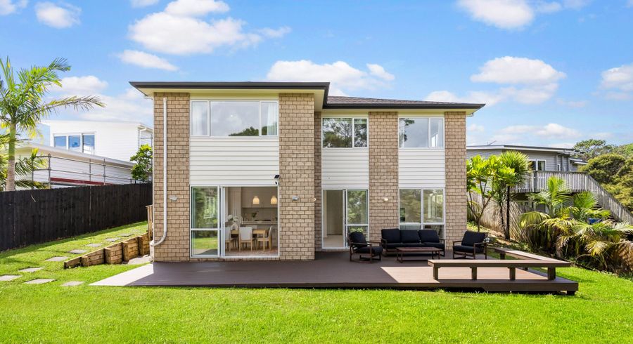  at 102 Glendhu Road, Bayview, Auckland