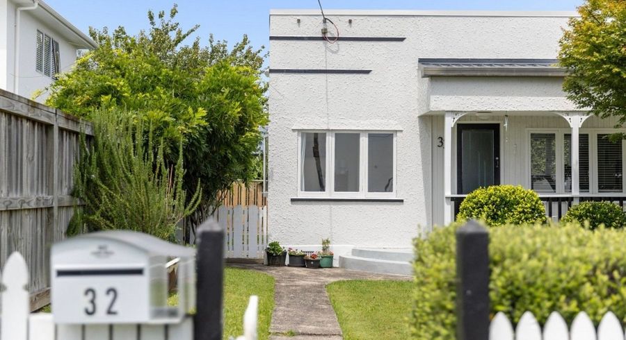  at 32 Bellevue Road, Brookfield, Tauranga