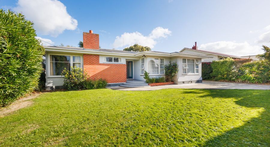  at 90 Wood Street, Takaro, Palmerston North, Manawatu / Whanganui