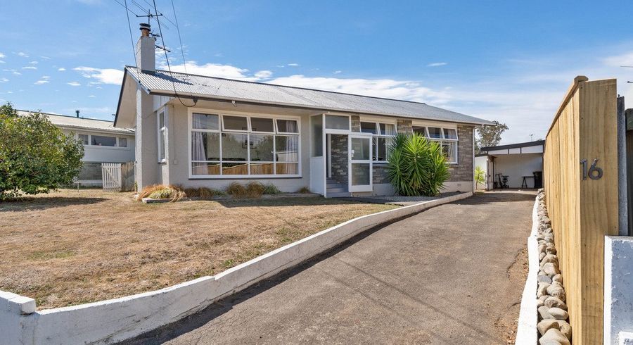  at 16 Wavell Crescent, Lansdowne, Masterton