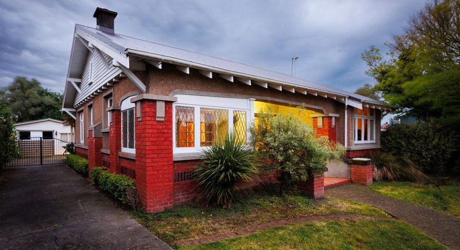  at 8 Annandale Avenue, Takaro, Palmerston North, Manawatu / Whanganui