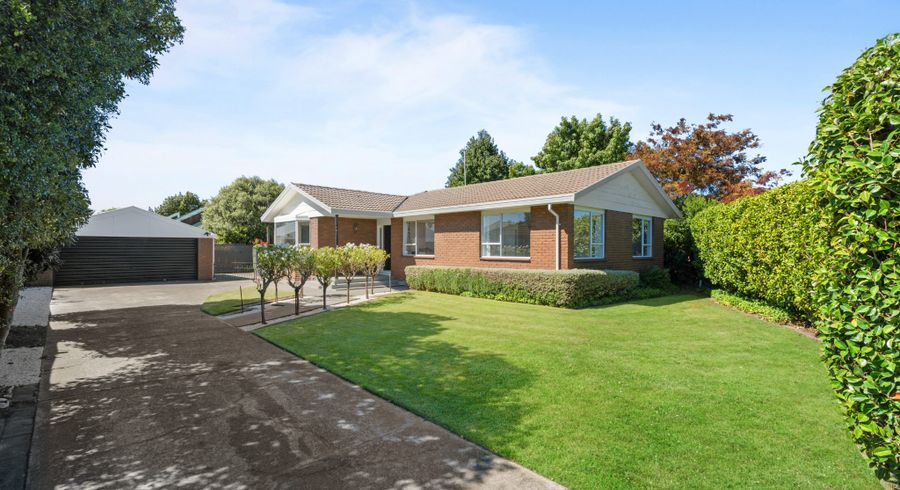  at 12 Iona Place, Sockburn, Christchurch