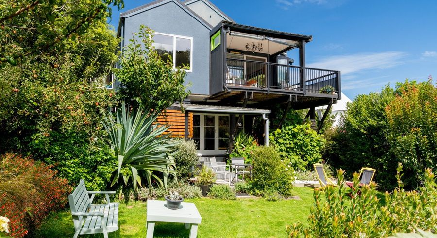  at 69 Greenacres Street, Macandrew Bay, Dunedin, Otago