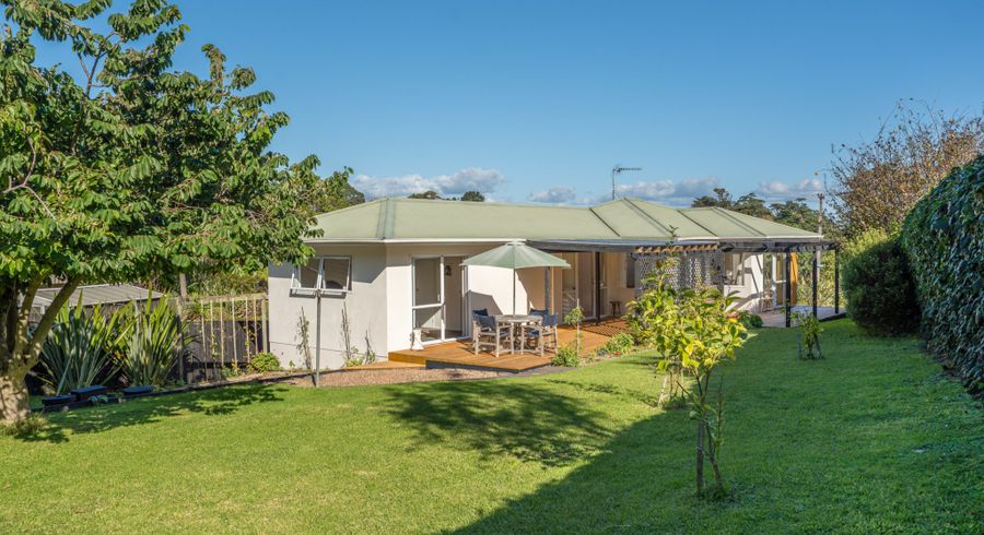  at 27 Alison Road, Surfdale, Waiheke Island, Auckland