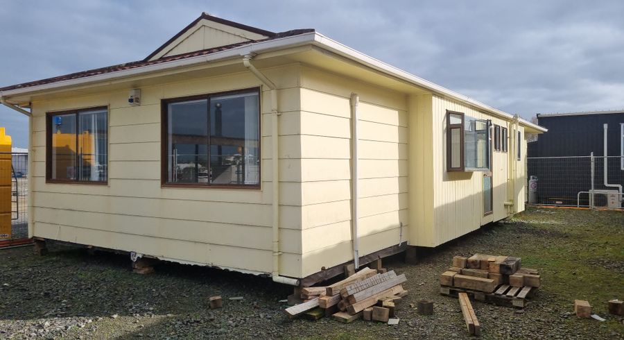  at Browns Bay, North Shore City, Auckland