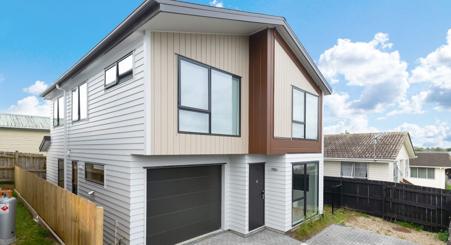  at 86D Harrington Road, Henderson, Waitakere City, Auckland