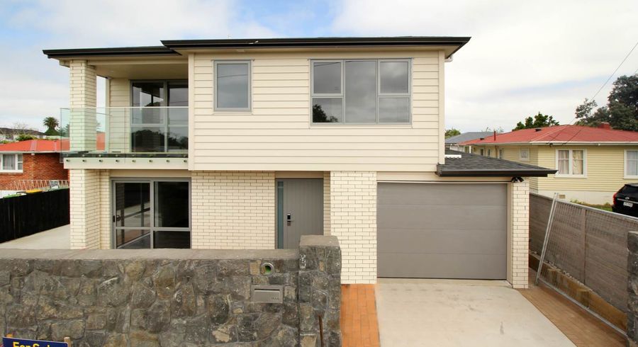  at 9A Kerrydale Road, Manurewa, Auckland
