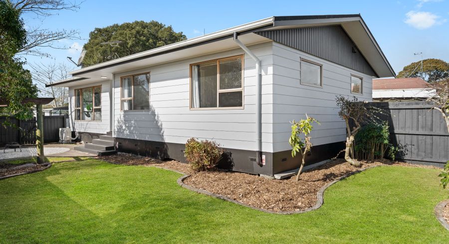  at 12 Coventry Road, Melville, Hamilton