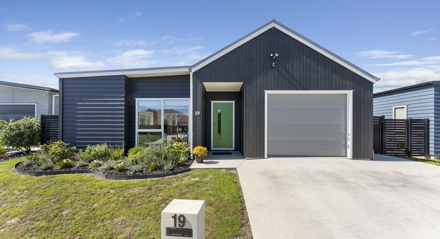  at 19 Enereta Road, Otaki