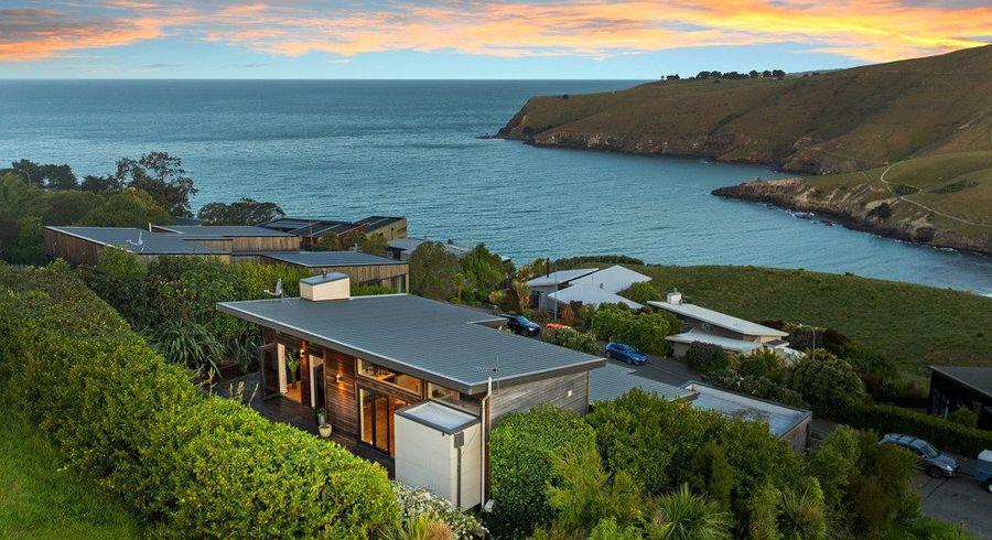 at 24 Peninsula View, Scarborough, Christchurch City, Canterbury