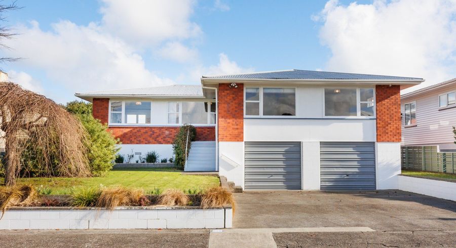  at 37 Epsom Road, Hokowhitu, Palmerston North, Manawatu / Whanganui