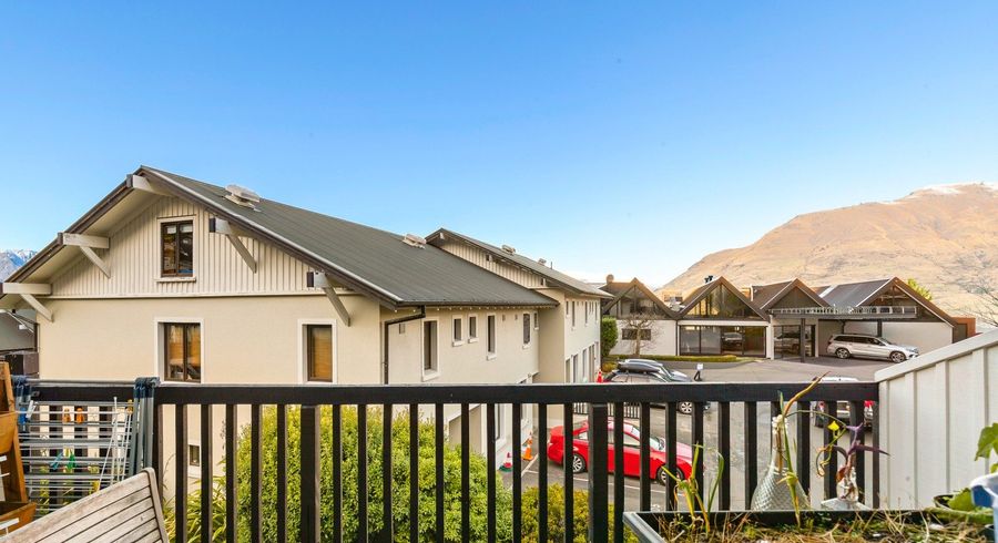  at 304 Aspen Apartments, 139 Fernhill Road, Fernhill, Queenstown-Lakes, Otago