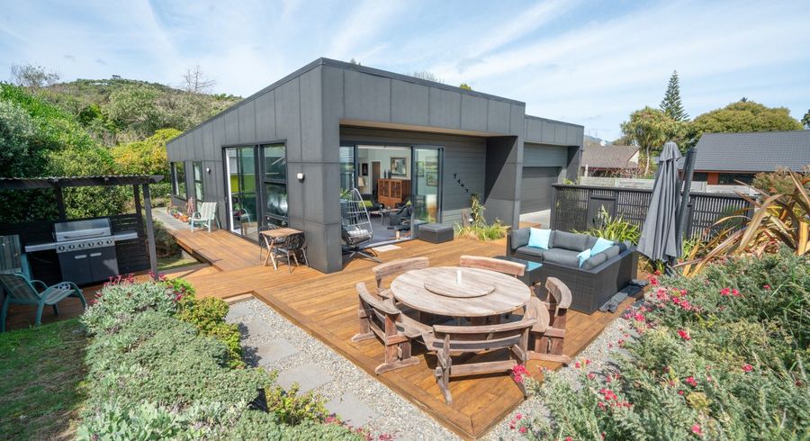  at 6 Pukatea Close, Raumati Beach, Paraparaumu