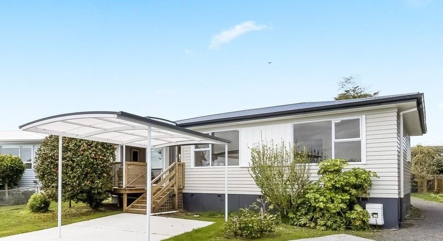  at 11 Gilpin Place, Beach Haven, North Shore City, Auckland