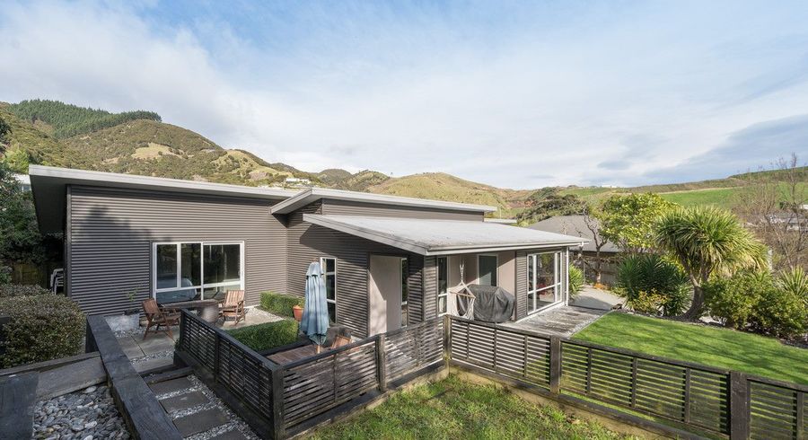  at 8 Frenchay Drive, Atawhai, Nelson