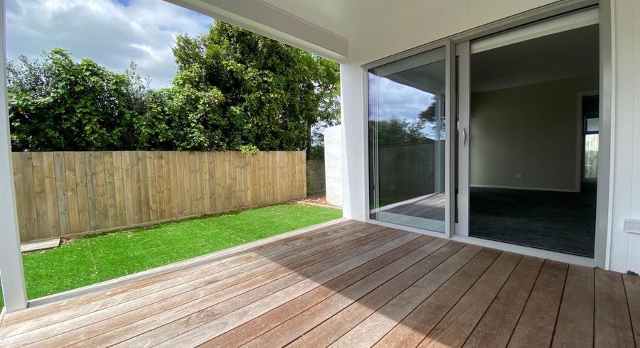  at 1/804 Whangaparaoa Road, Manly, Rodney, Auckland