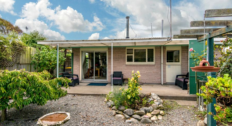  at 1/76 Estuary Road, New Brighton, Christchurch