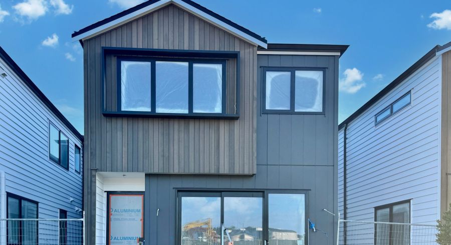  at 8 Honohono Avenue, Milldale, Rodney, Auckland