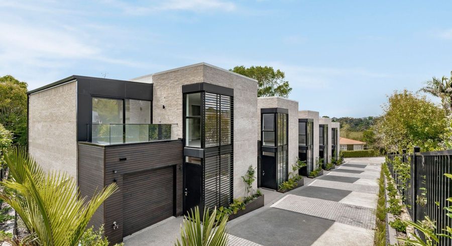  at 21E Arahia Street, Northcote, North Shore City, Auckland