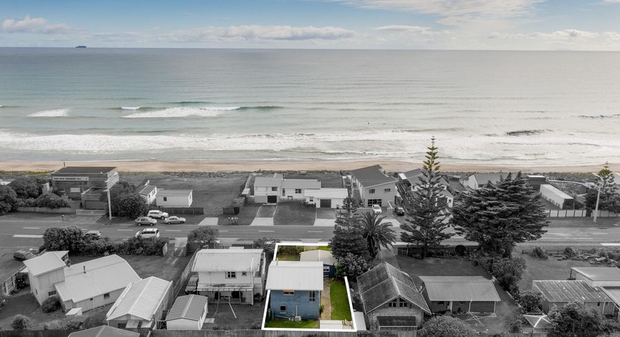  at 10 Pukehina Parade, Pukehina, Te Puke