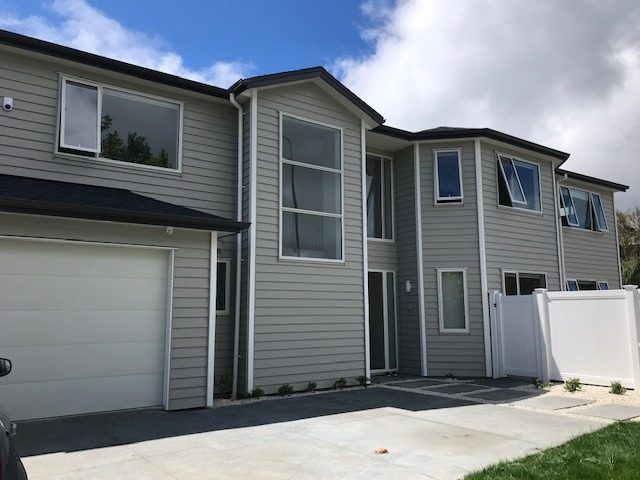  at 1A Harrowglen Drive, Northcross, North Shore City, Auckland