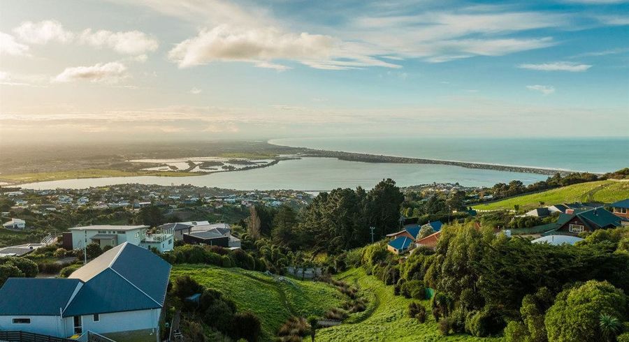  at 395 Upper Major Hornbrook Road, Mount Pleasant, Christchurch City, Canterbury