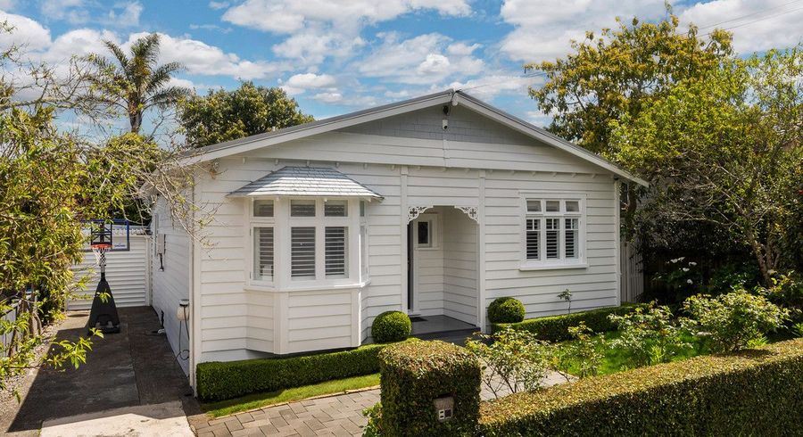  at 26 Mariri Road, Onehunga, Auckland
