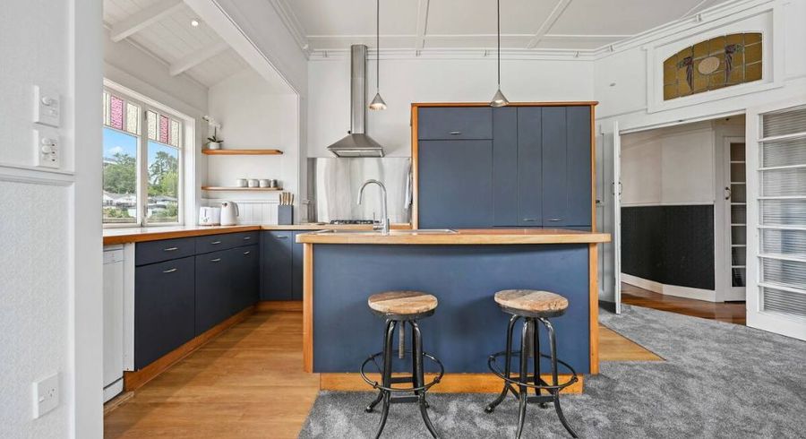  at 35 Thackeray Street, Hamilton Lake, Hamilton, Waikato