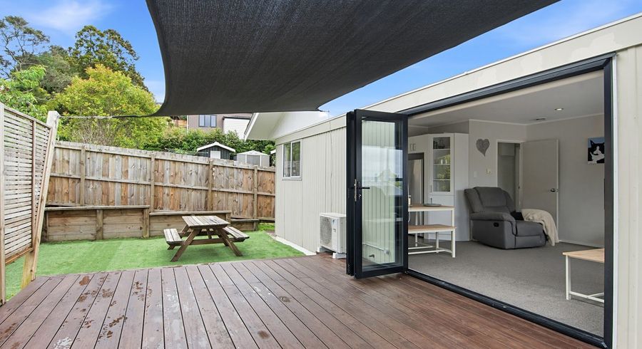  at Unit 2/17 Kemp Road, Massey, Waitakere City, Auckland