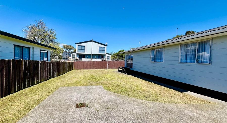  at 3/5 Cambridge Road, Manurewa, Manukau City, Auckland