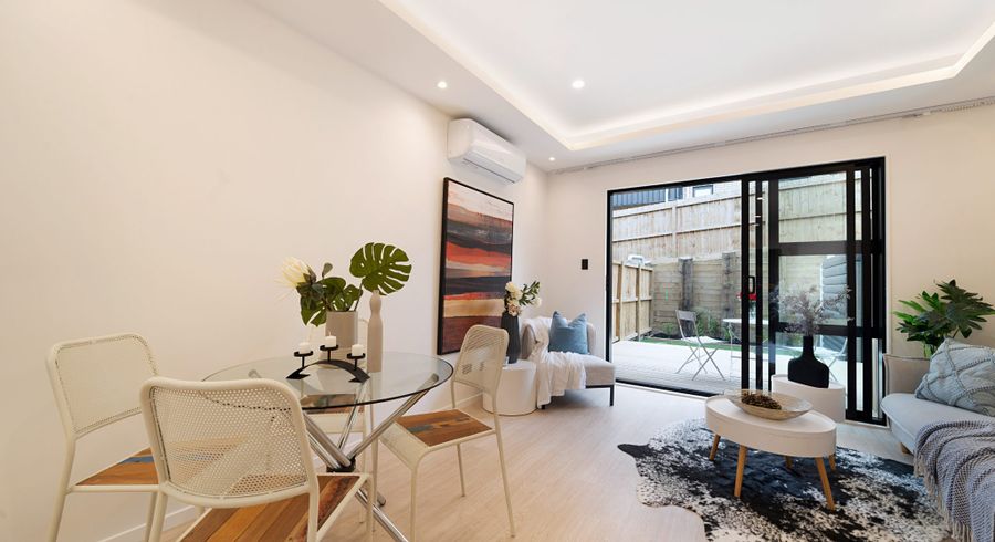  at 6/52 Newington Road, Henderson, Waitakere City, Auckland