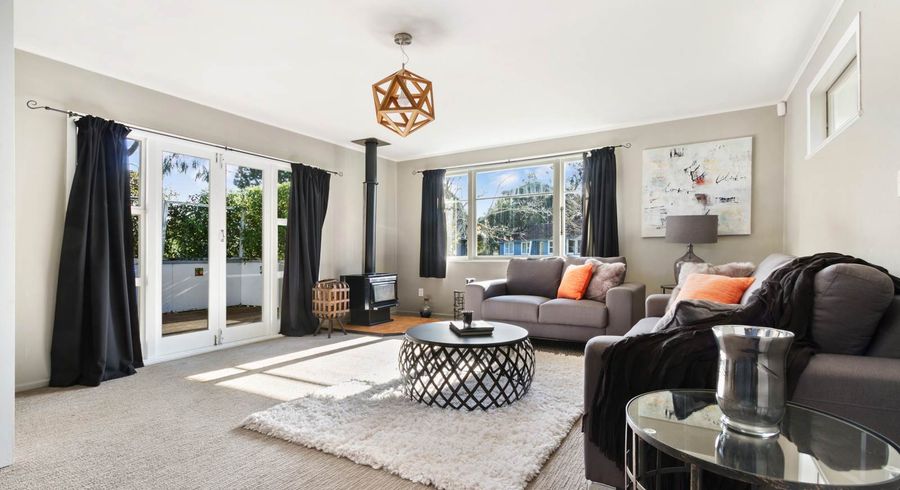  at 73 Glen Marine Parade, Glendene, Auckland