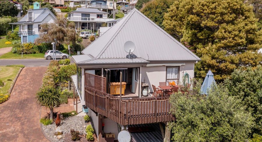  at 9/104 The Grove, Onemana, Thames-Coromandel, Waikato