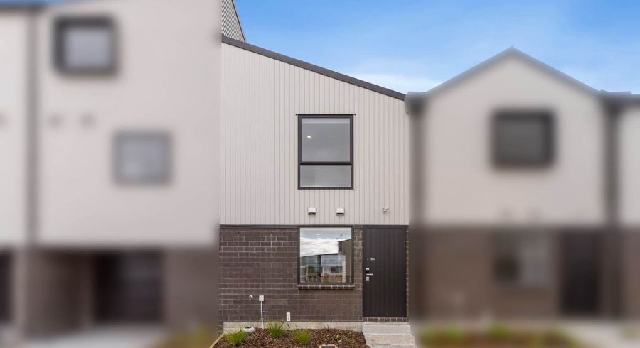  at 4/3234 Great North Road, New Lynn, Auckland