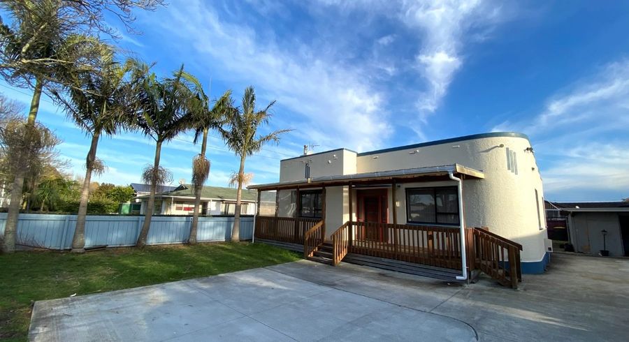  at 3 Avis Avenue, Papatoetoe, Auckland