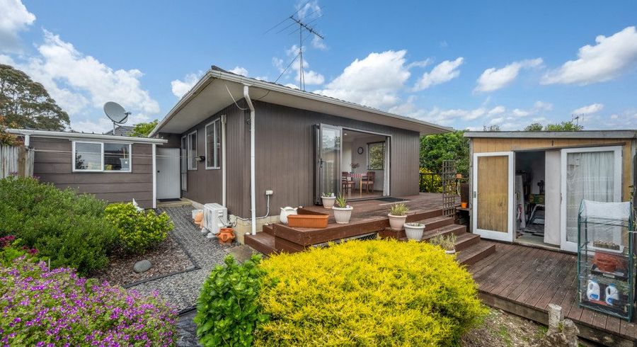  at 1/28 Highland Park Drive, Highland Park, Auckland