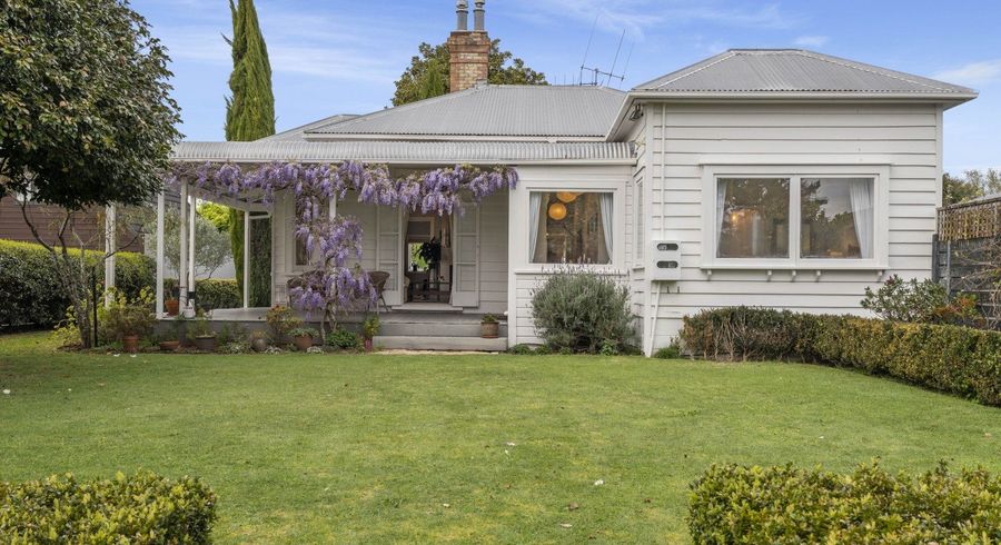  at 5 Longwood Lane, Otumoetai, Tauranga, Bay Of Plenty