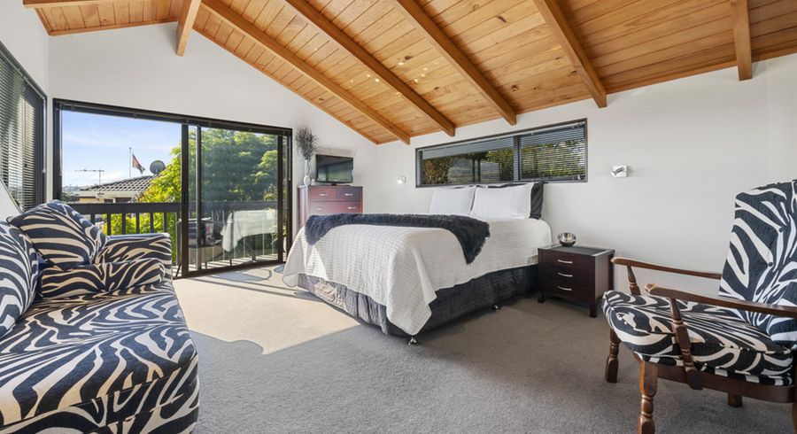  at 16 Claresholm Place, Mangere Bridge, Auckland