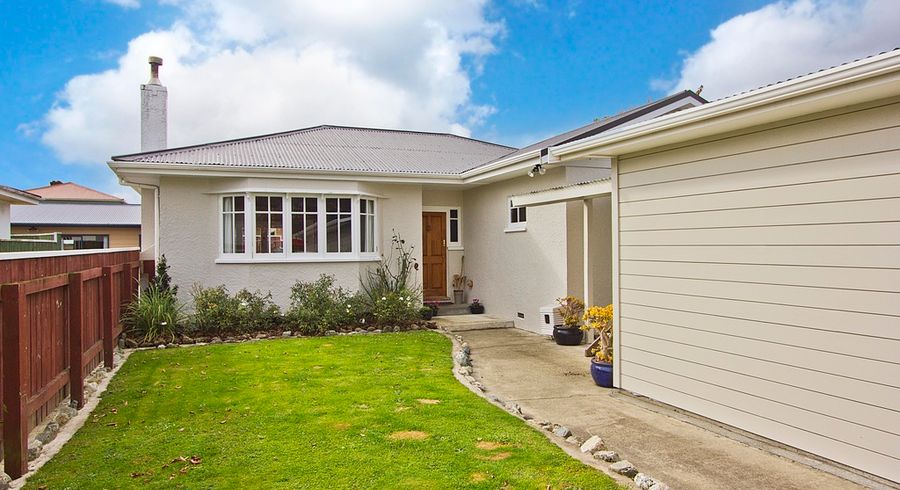  at 4 Fairfield Avenue, Fairfield, Lower Hutt