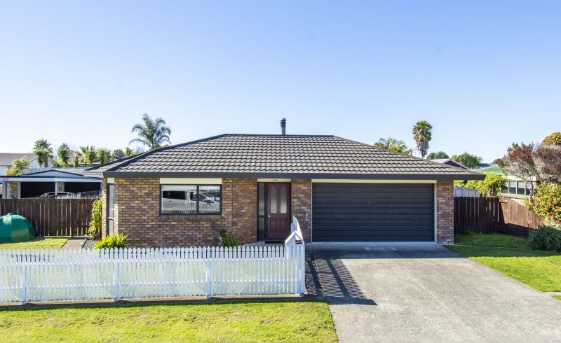  at 61 Kane Road, Papamoa Beach, Papamoa