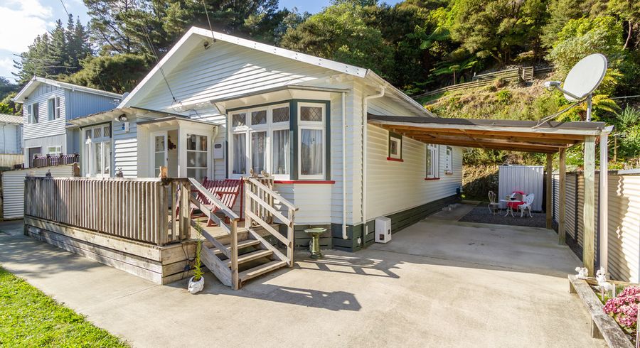  at 118 Hair Street, Wainuiomata, Lower Hutt